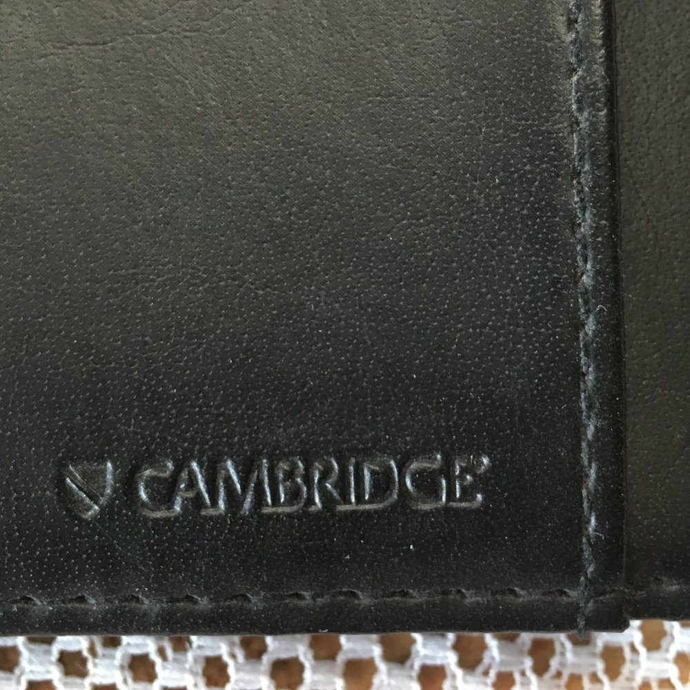 EUC CAMBRIDGE BLACK WALLET/CHECKBOOK COVER - Picture 4 of 7